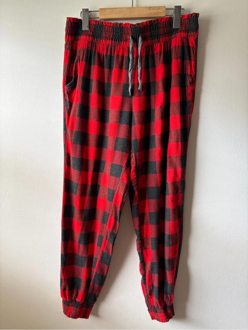 Aerie Red and Black Plaid Flannel Lounge Pants